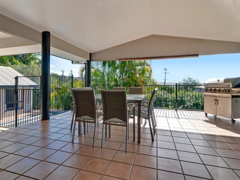 17 St Antons Drive, Mons QLD 4556