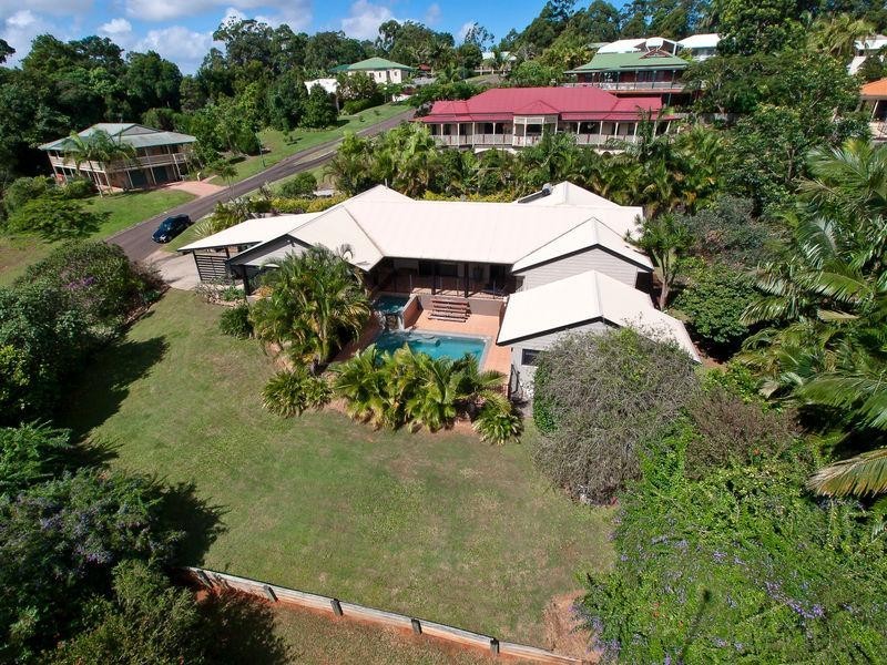 17 St Antons Drive, Mons QLD 4556
