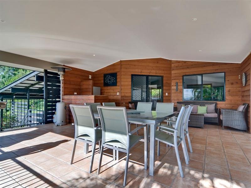 17 St Antons Drive, Mons QLD 4556