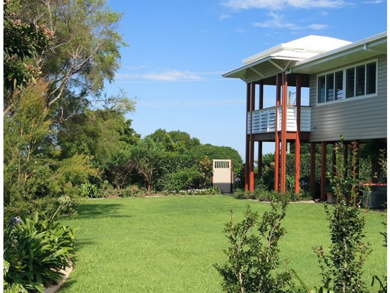61 Eckersley Avenue, Buderim QLD 4556