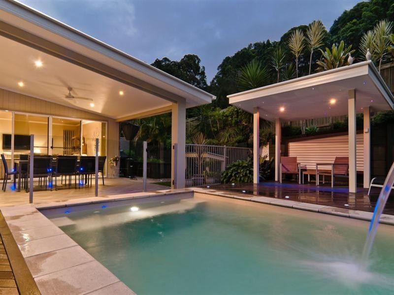 8 Hillview Drive, Buderim QLD 4556