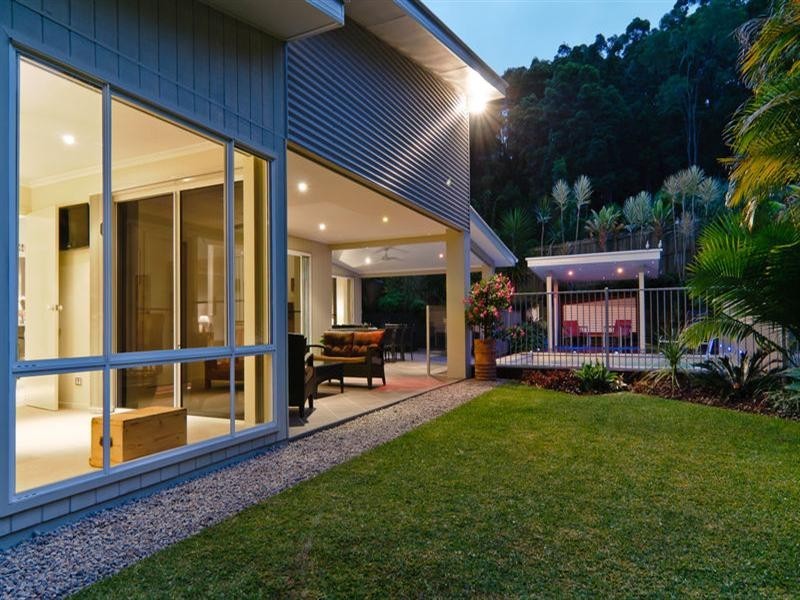 8 Hillview Drive, Buderim QLD 4556