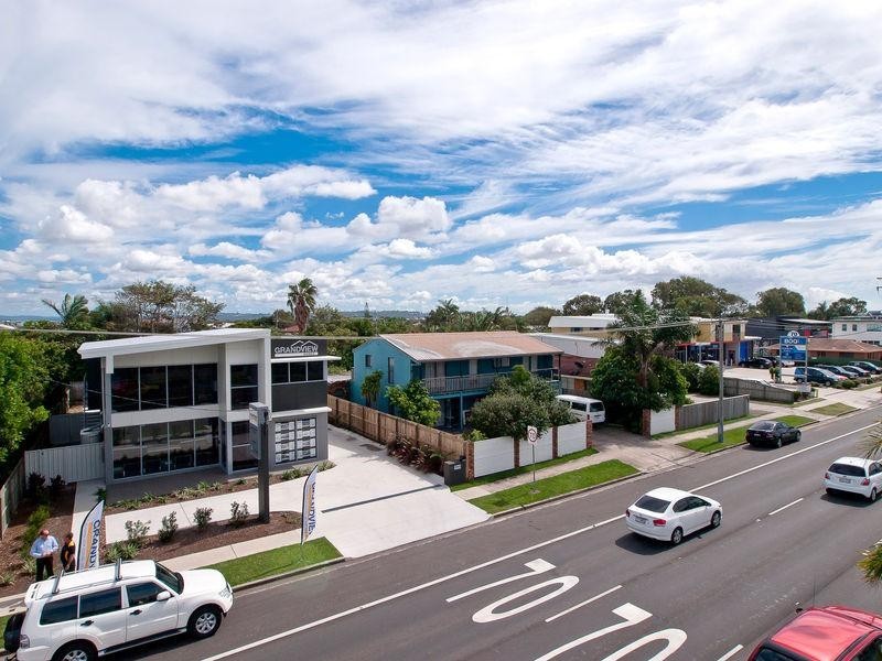 74 and 76 Nicklin Way, Parrearra QLD 4575