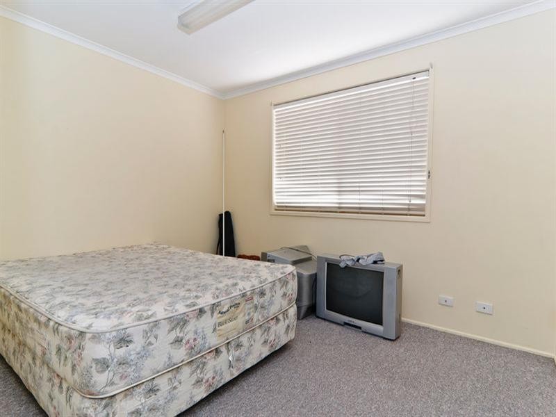 74 and 76 Nicklin Way, Parrearra QLD 4575