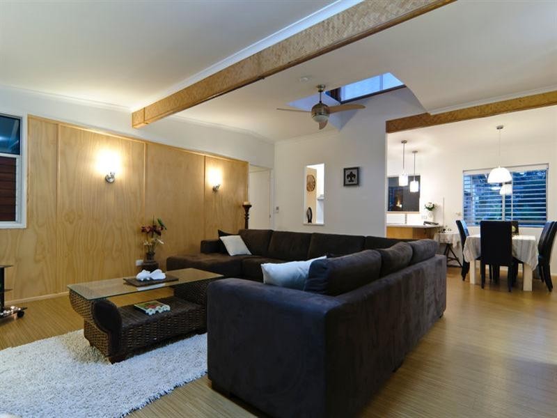 24 Tarnkun Street, Alexandra Headland QLD 4572