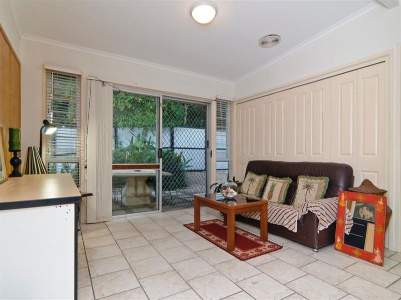 24 Tarnkun Street, Alexandra Headland QLD 4572