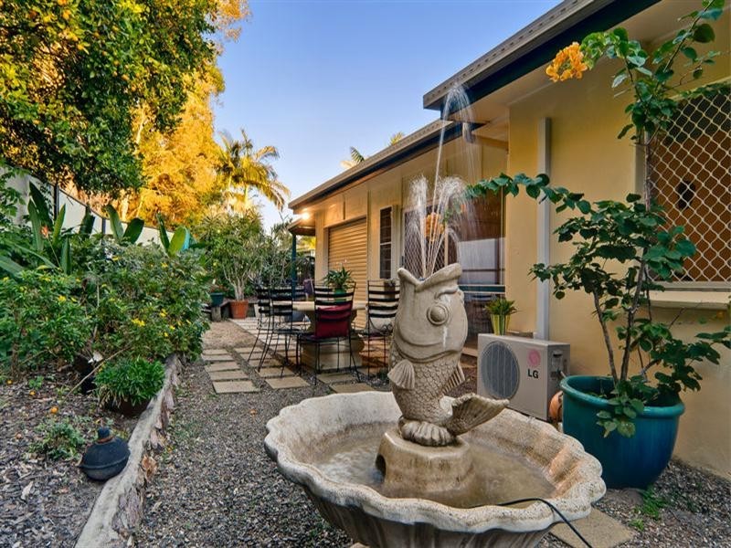 24 Tarnkun Street, Alexandra Headland QLD 4572