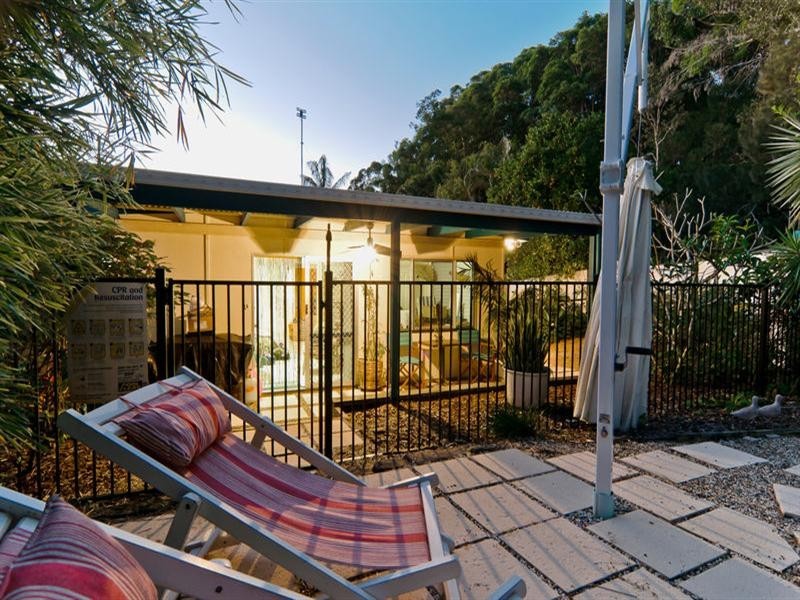 24 Tarnkun Street, Alexandra Headland QLD 4572