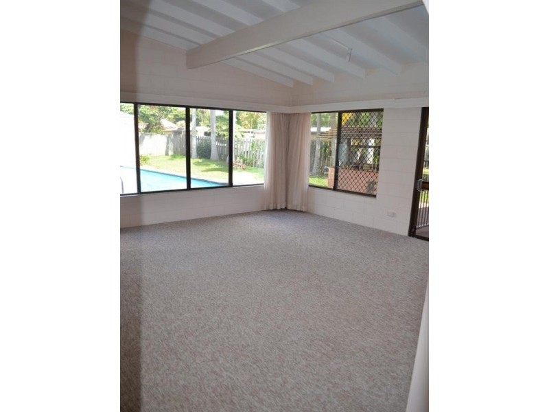 6 Mill Road, Buderim QLD 4556