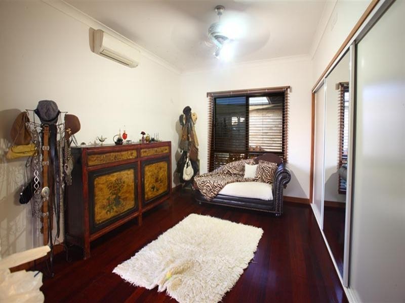 100 Rainforest Road, Chevallum QLD 4555