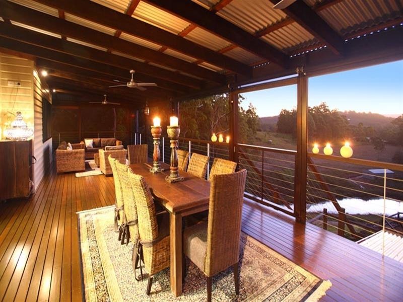 100 Rainforest Road, Chevallum QLD 4555