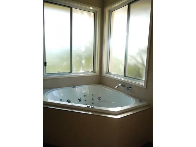 69 Prestwick Drive, Twin Waters QLD 4564