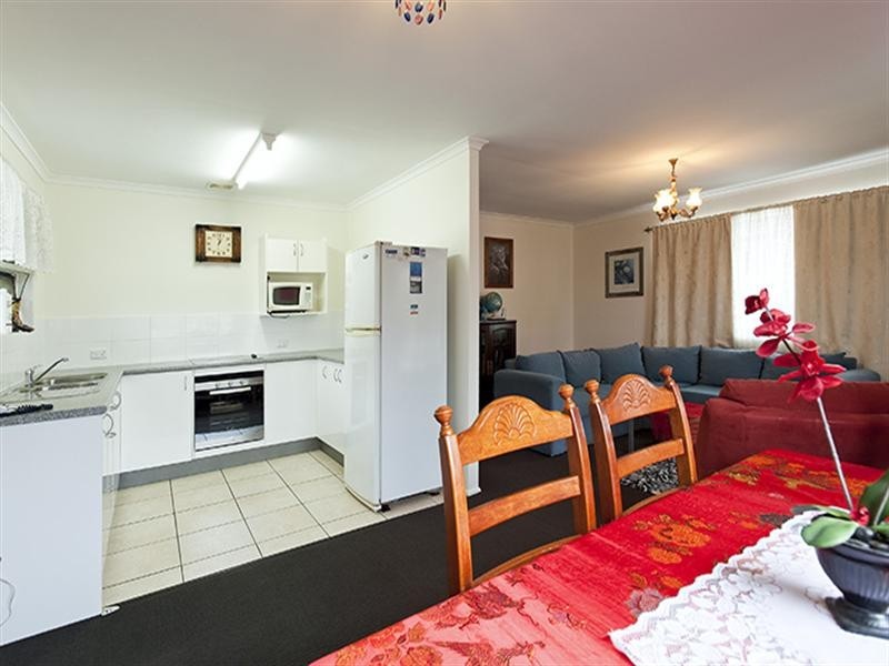 20 Broadsea Avenue, Maroochydore QLD 4558