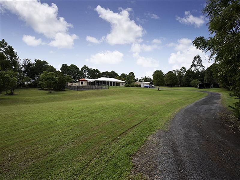 120 Sahara Road, Glass House Mountains QLD 4518
