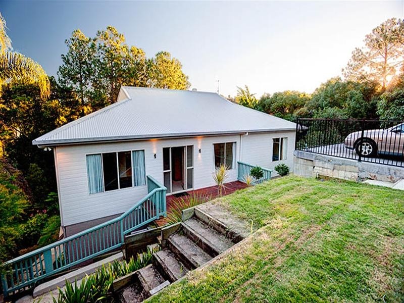 7 Louise Lane, Nambour QLD 4560