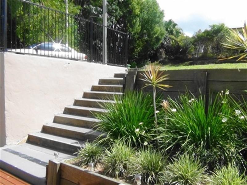 7 Louise Lane, Nambour QLD 4560