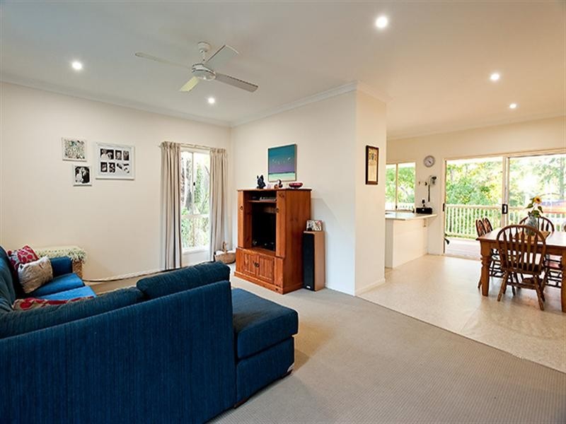 7 Louise Lane, Nambour QLD 4560