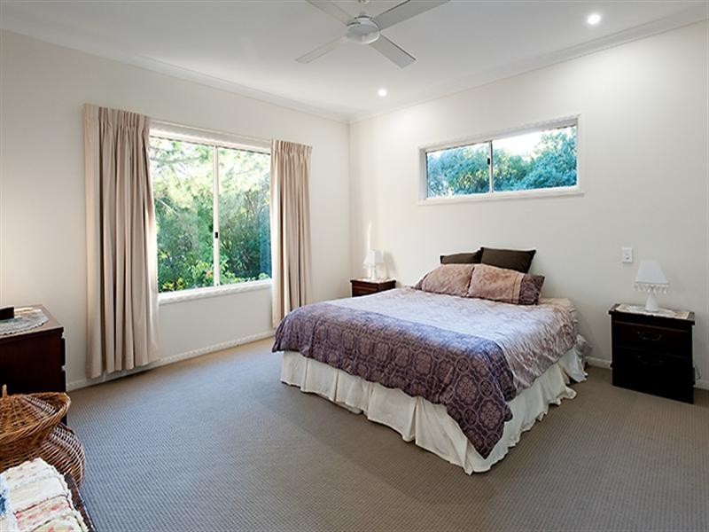 7 Louise Lane, Nambour QLD 4560