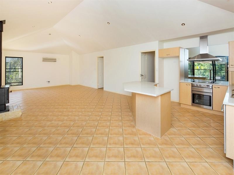 2 Sara Place, Ilkley QLD 4554