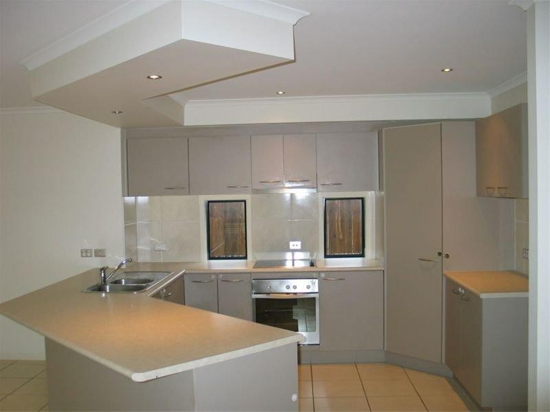 6 Calais Court, Kuluin QLD 4558