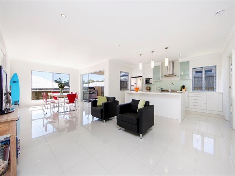 52 Scribbly Gum Circuit, Peregian Springs QLD 4573