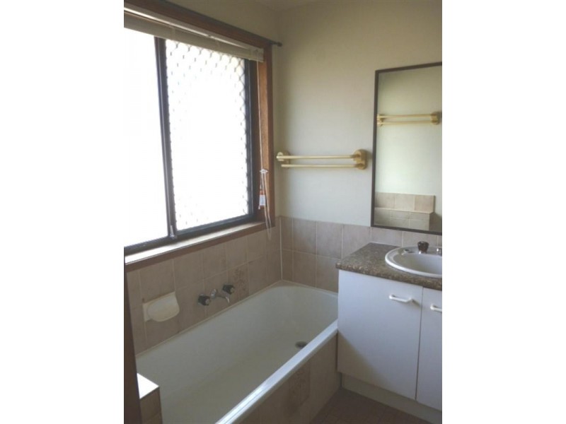 34 Spinnaker Boulevard, Wurtulla QLD 4575