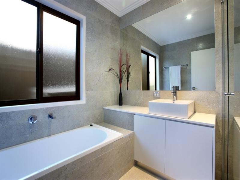 2 Swivel Court, Birtinya QLD 4575