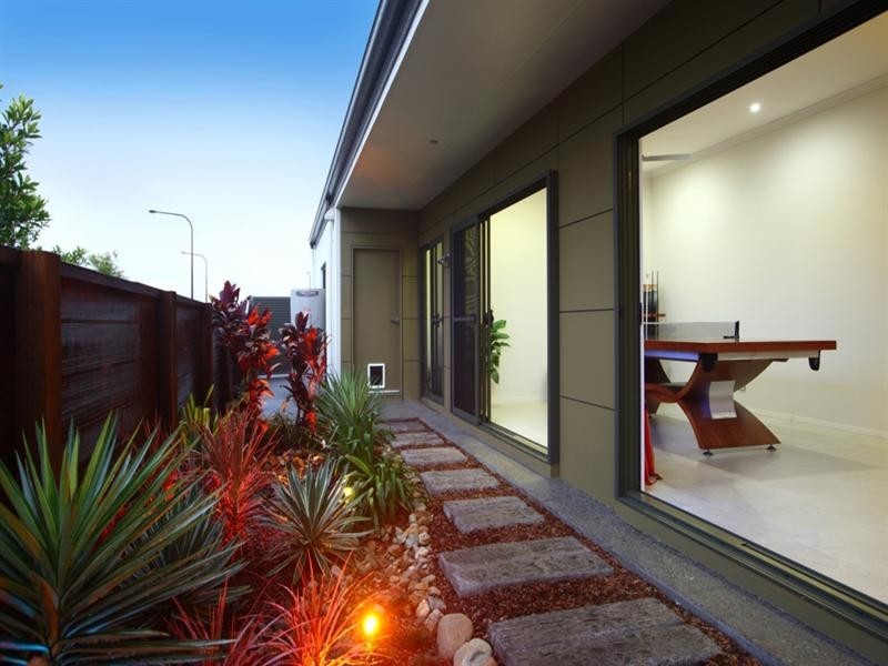 2 Swivel Court, Birtinya QLD 4575