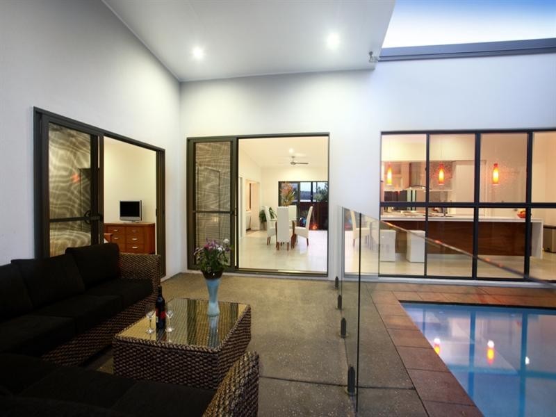 2 Swivel Court, Birtinya QLD 4575