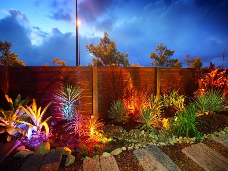 2 Swivel Court, Birtinya QLD 4575