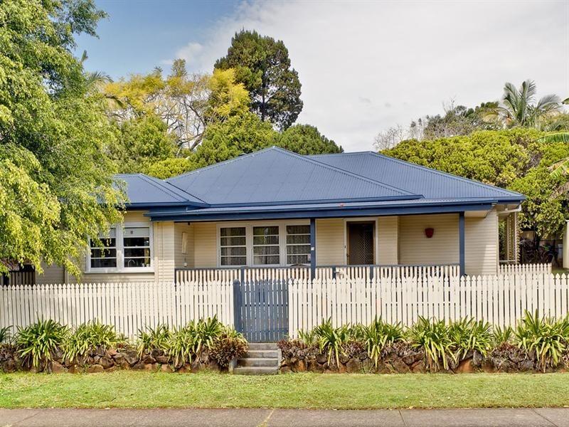 69 Lindsay Road, Buderim QLD 4556