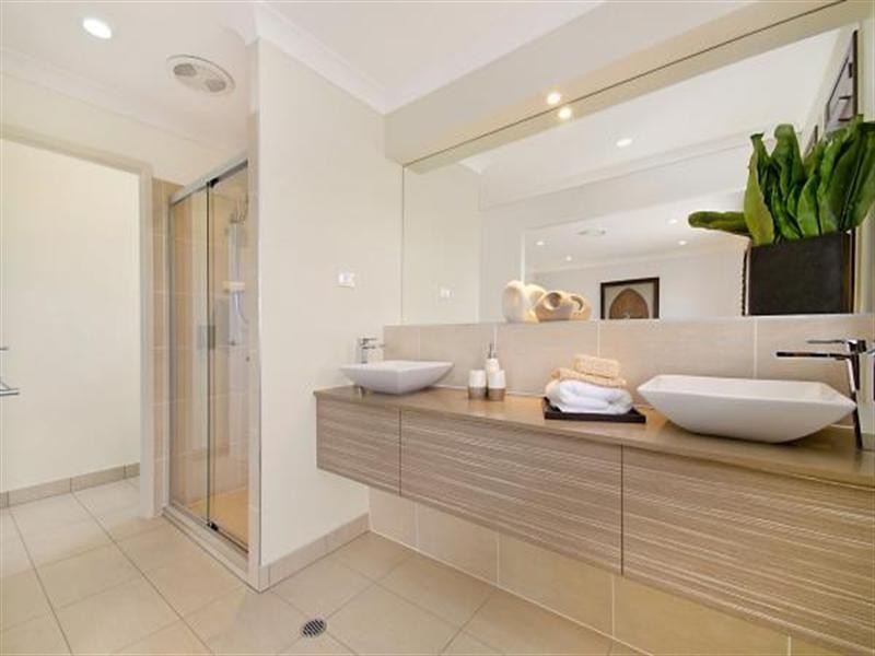 20 Ponytail Circuit, Mountain Creek QLD 4557