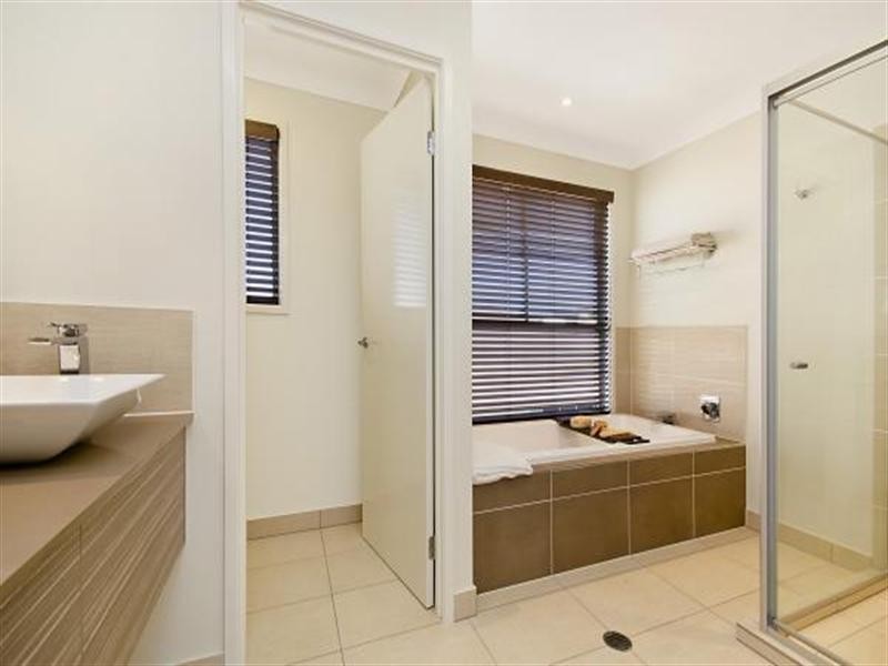 20 Ponytail Circuit, Mountain Creek QLD 4557