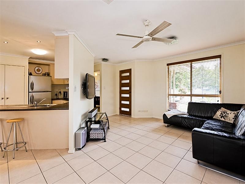 2 Laval Place, Sippy Downs QLD 4556