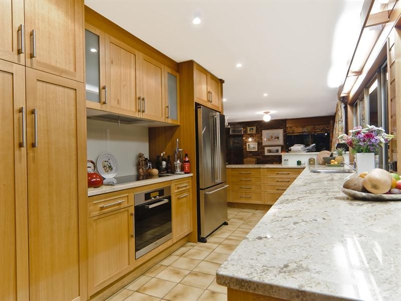 3-5 Kelks Hill Road, Nambour QLD 4560