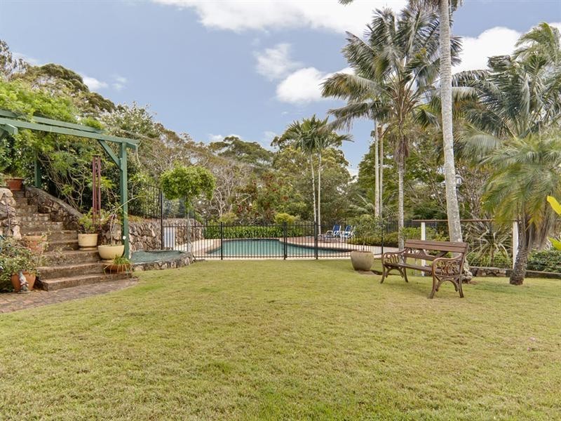 3-5 Kelks Hill Road, Nambour QLD 4560
