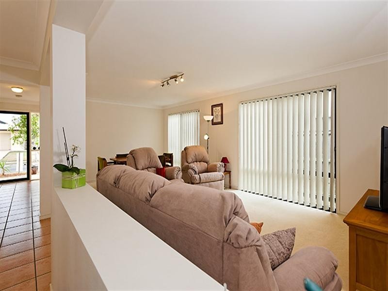 34 Magellan Crescent, Sippy Downs QLD 4556