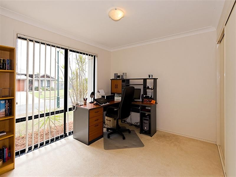 34 Magellan Crescent, Sippy Downs QLD 4556