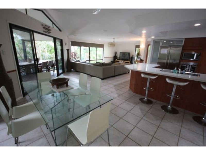 14-24 Rita Court, Tanawha QLD 4556