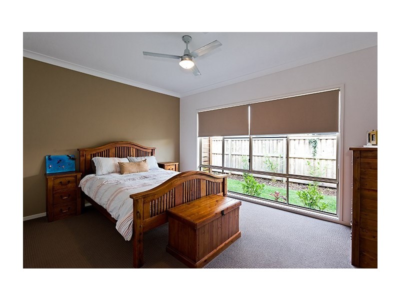 8 Peppermint Crescent, Sippy Downs QLD 4556