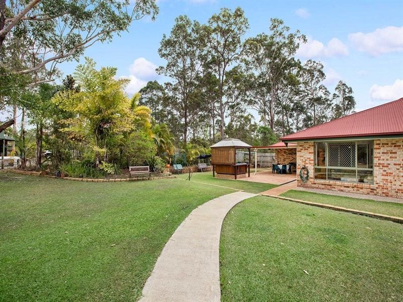 28 Greenhaven Drive, Palmview QLD 4553