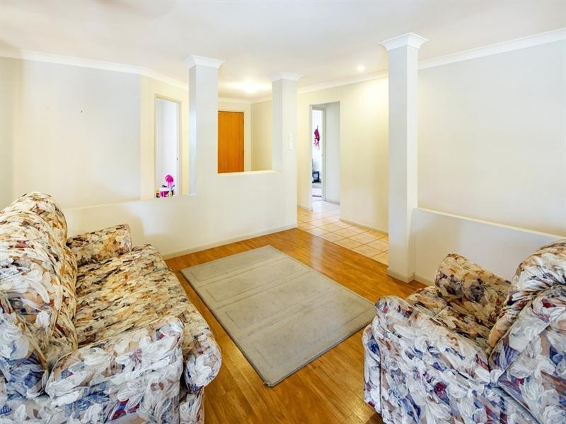 22 Escolar Drive, Mountain Creek QLD 4557