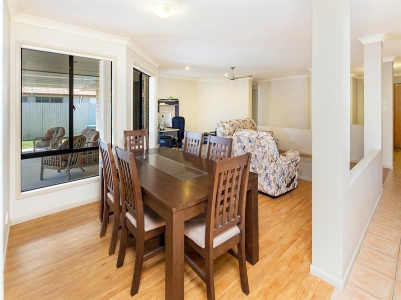 22 Escolar Drive, Mountain Creek QLD 4557