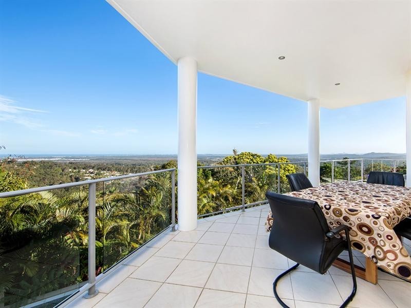 15 Monks Crescent, Buderim QLD 4556