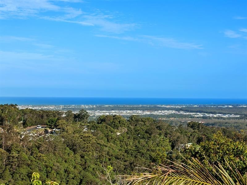 15 Monks Crescent, Buderim QLD 4556