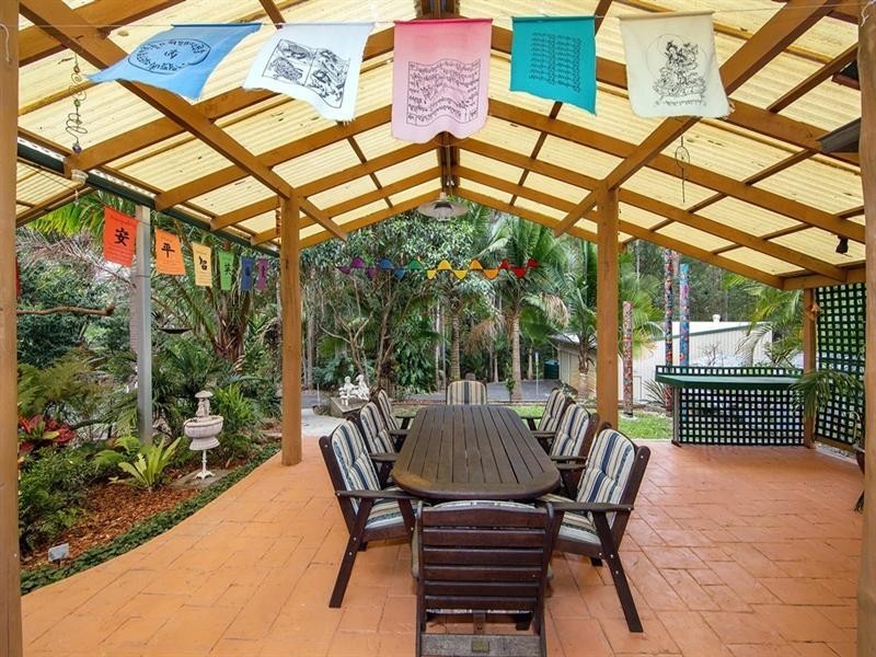 17 Victor Avenue, Palmview QLD 4553