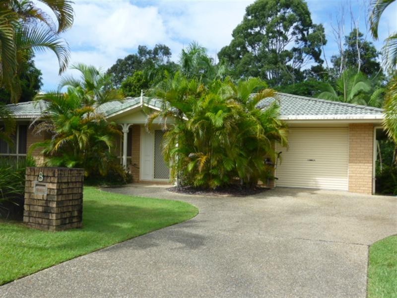 8 Samwhite Drive, Buderim QLD 4556