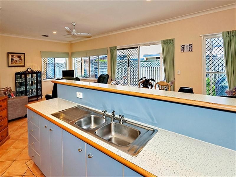 138/40 Lakeside Crescent, Currimundi QLD 4551