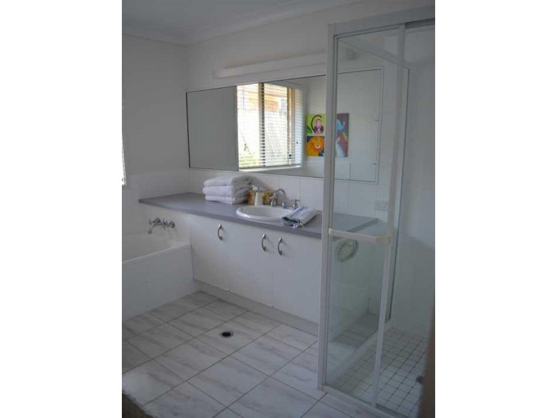 4 Hermosa Street, Mountain Creek QLD 4557