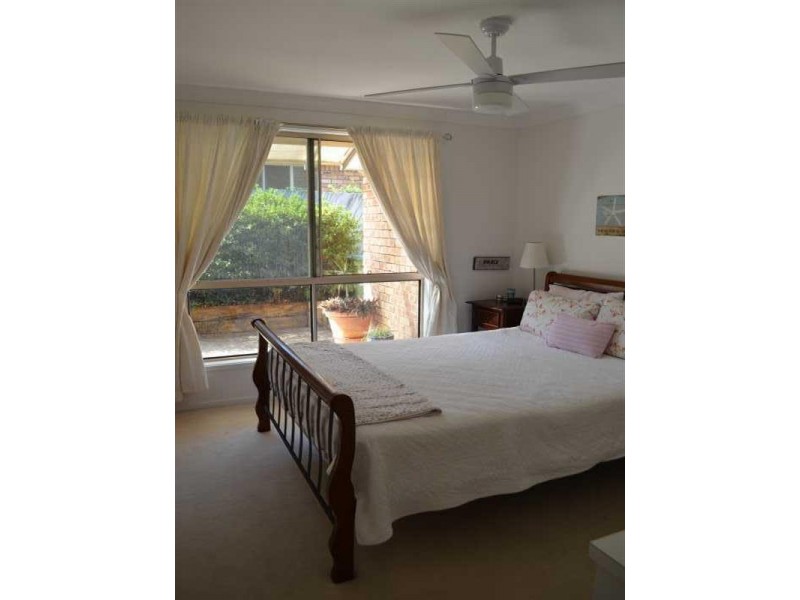 4 Hermosa Street, Mountain Creek QLD 4557